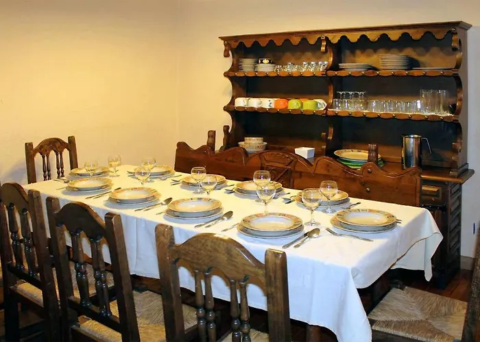 펜션 La Fabrica De Casa Aislada Con Jardin Cabornera